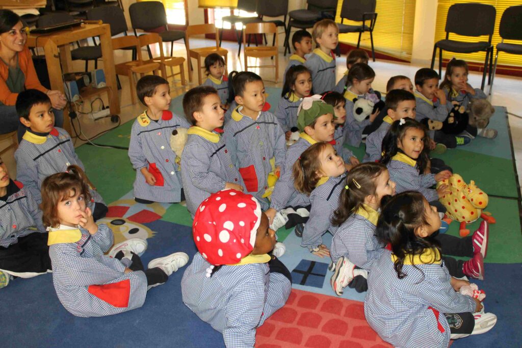 Visita Biblioteca (Infantil 4 años) - Colegio San Eulogio