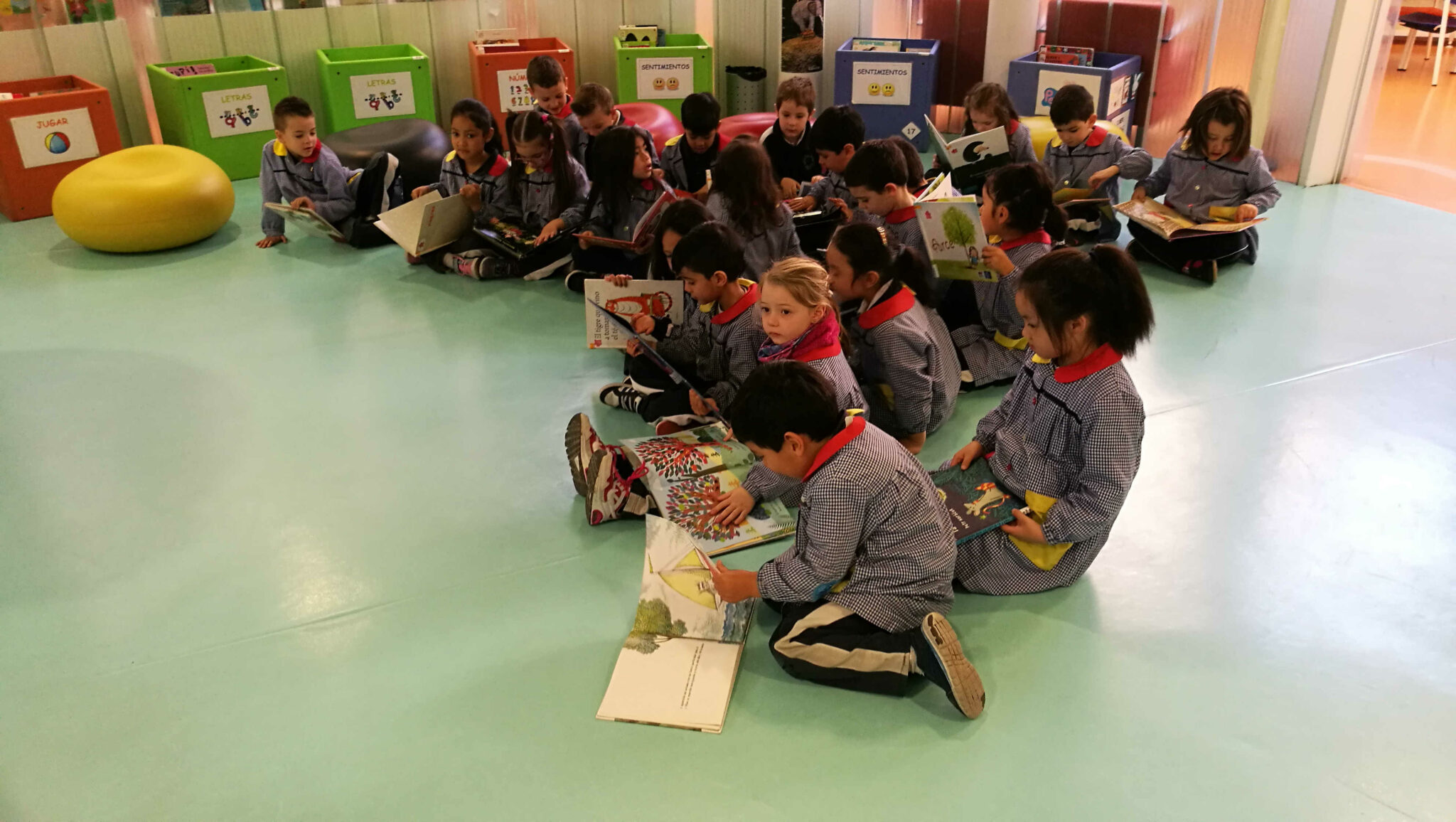 Salida Biblioteca (Infantil 5 años) - Colegio San Eulogio