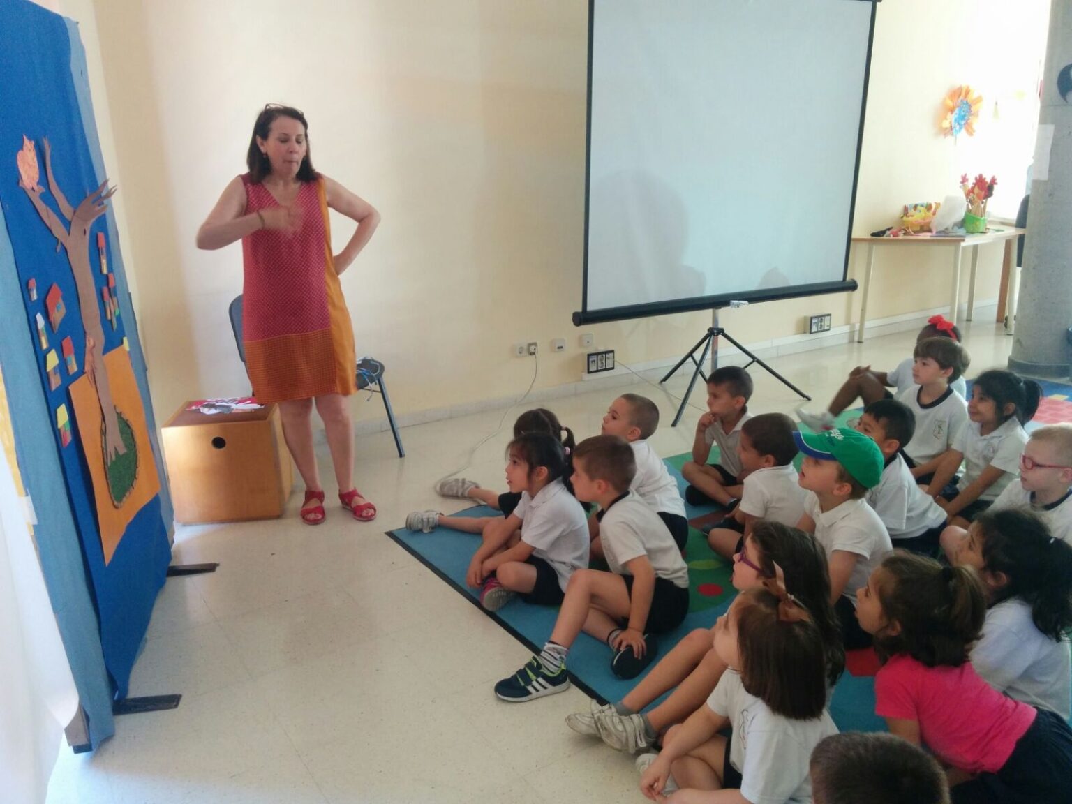 Salida Biblioteca Gerardo Diego (Infantil 4 años) - Colegio San Eulogio