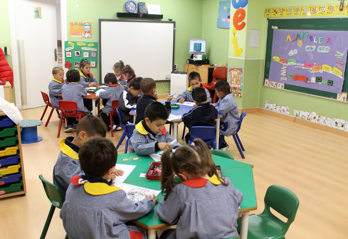 Salida Biblioteca (Infantil 4 años) - Colegio San Eulogio
